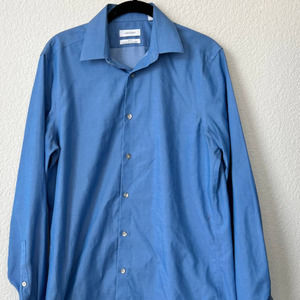 Calvin Klein Mens Slim Fit 15- 32/33 Light Blue